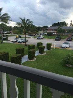 42 Cambridge B, West Palm Beach, FL 33417