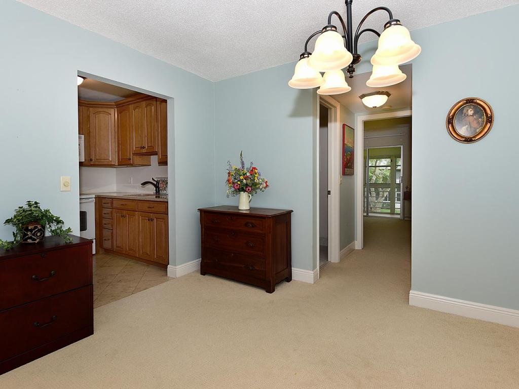 146 Windsor G, West Palm Beach, FL 33417