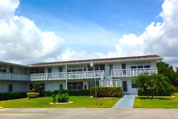 203 Northampton J, West Palm Beach, FL 33417