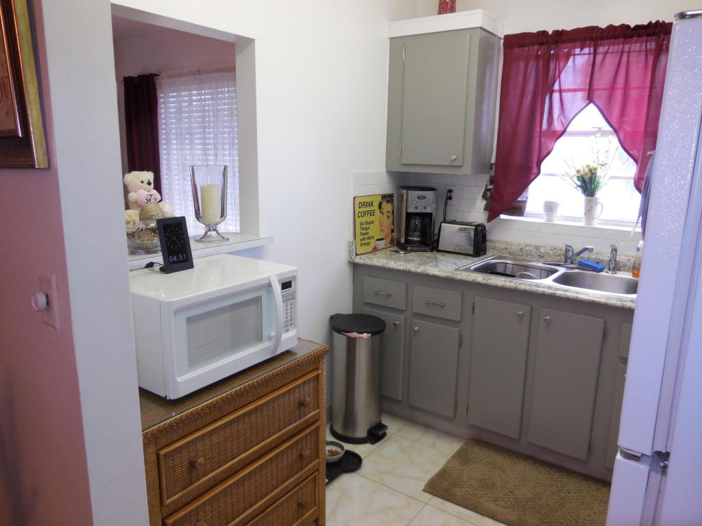247 Bedford J, West Palm Beach, FL 33417
