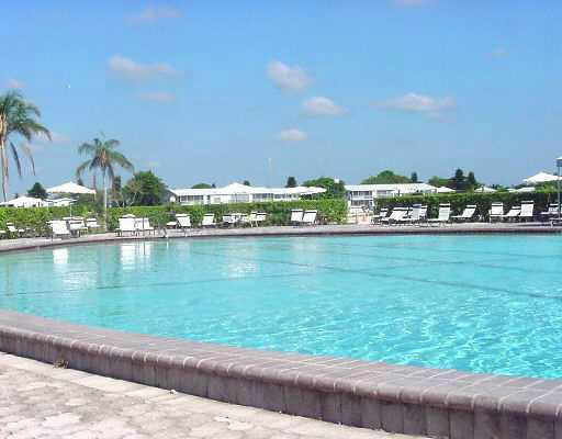 147 Coventry G, West Palm Beach, FL 33417