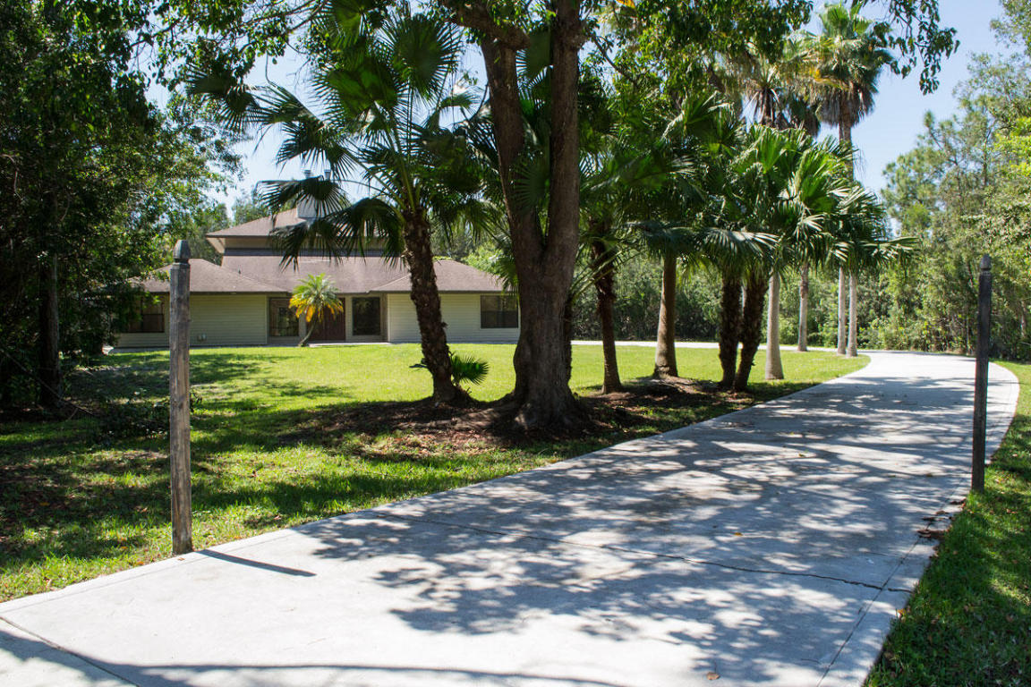 15259 85th Avenue N, Palm Beach Gardens, FL 33418