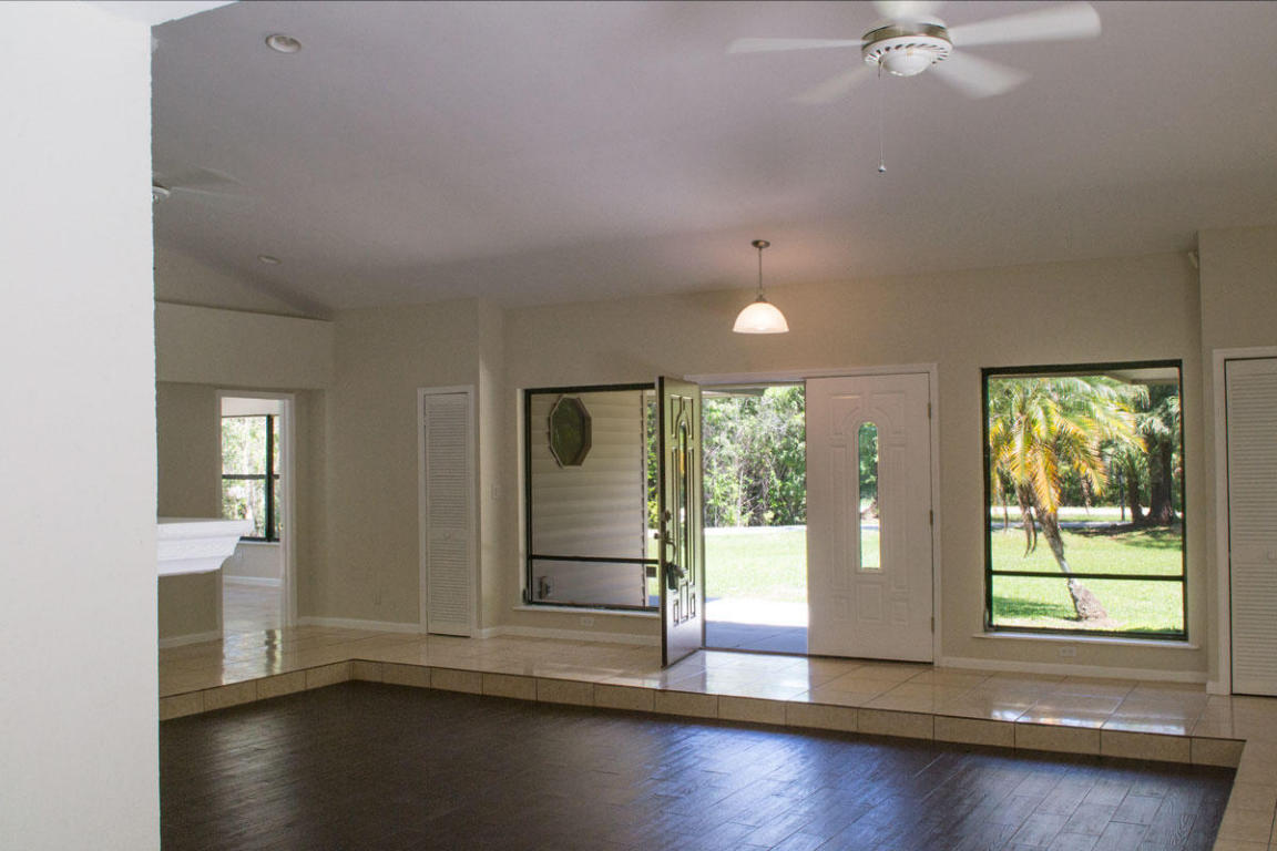 15259 85th Avenue N, Palm Beach Gardens, FL 33418