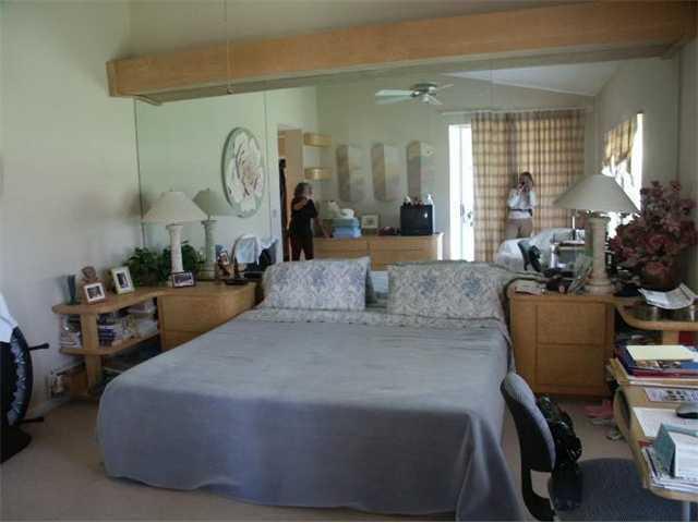 105 N Ryder Cup Circle, Palm Beach Gardens, FL 33418