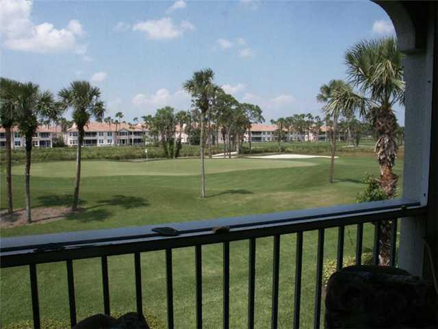 105 N Ryder Cup Circle, Palm Beach Gardens, FL 33418