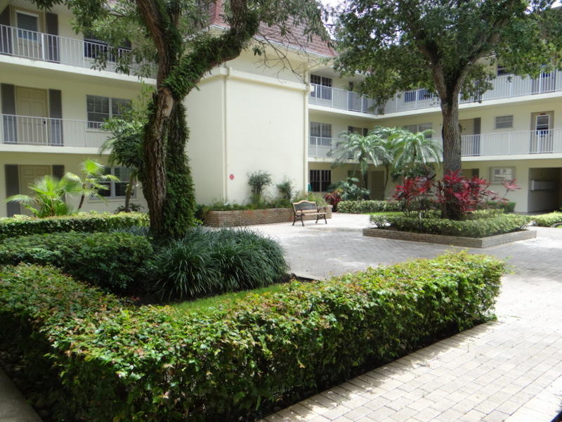 5510 Tamberlane Circle, Palm Beach Gardens, FL 33418
