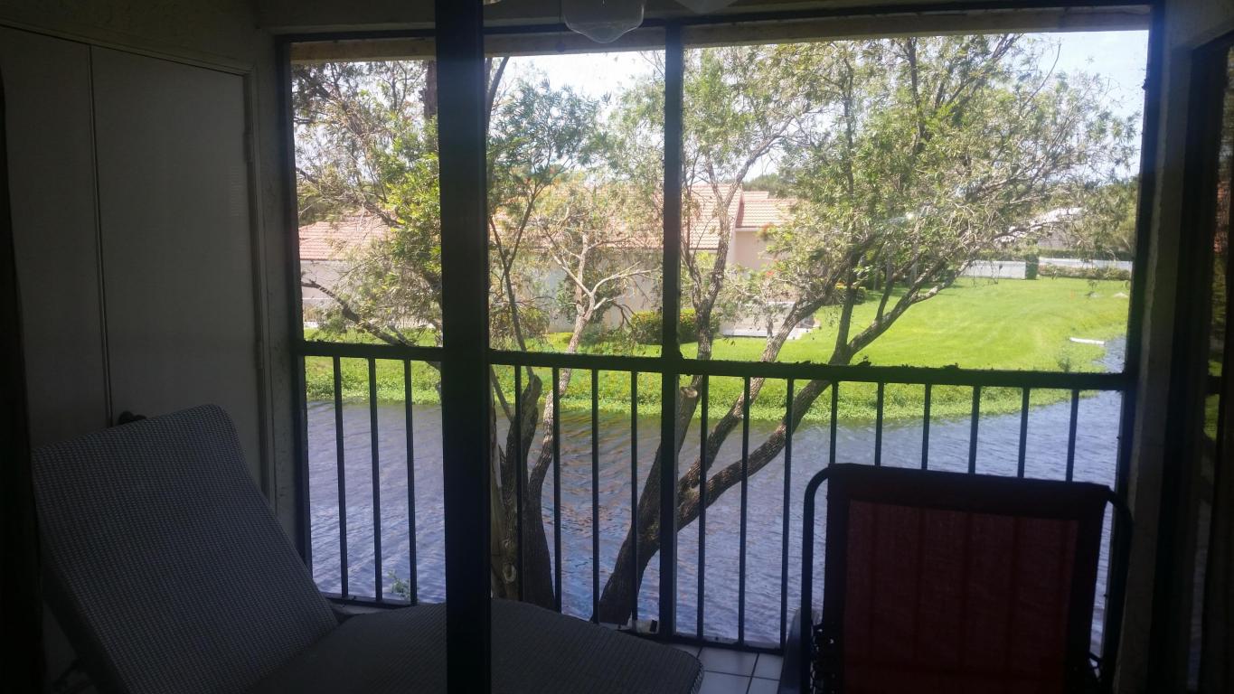 6928 Briarlake Circle, Palm Beach Gardens, FL 33418