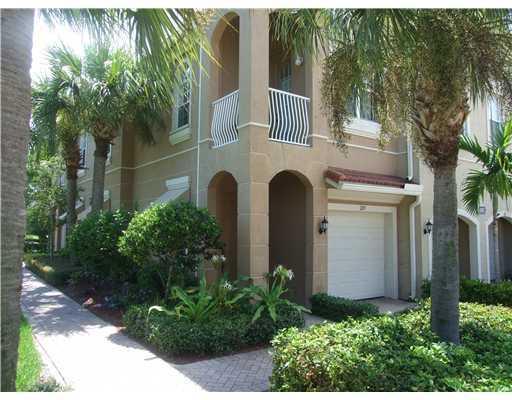 4961 Bonsai Circle, Palm Beach Gardens, FL 33418