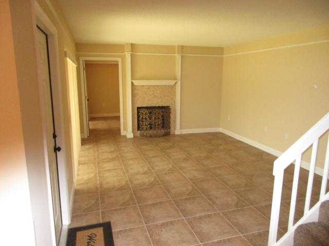 2007 20th Lane, Palm Beach Gardens, FL 33418
