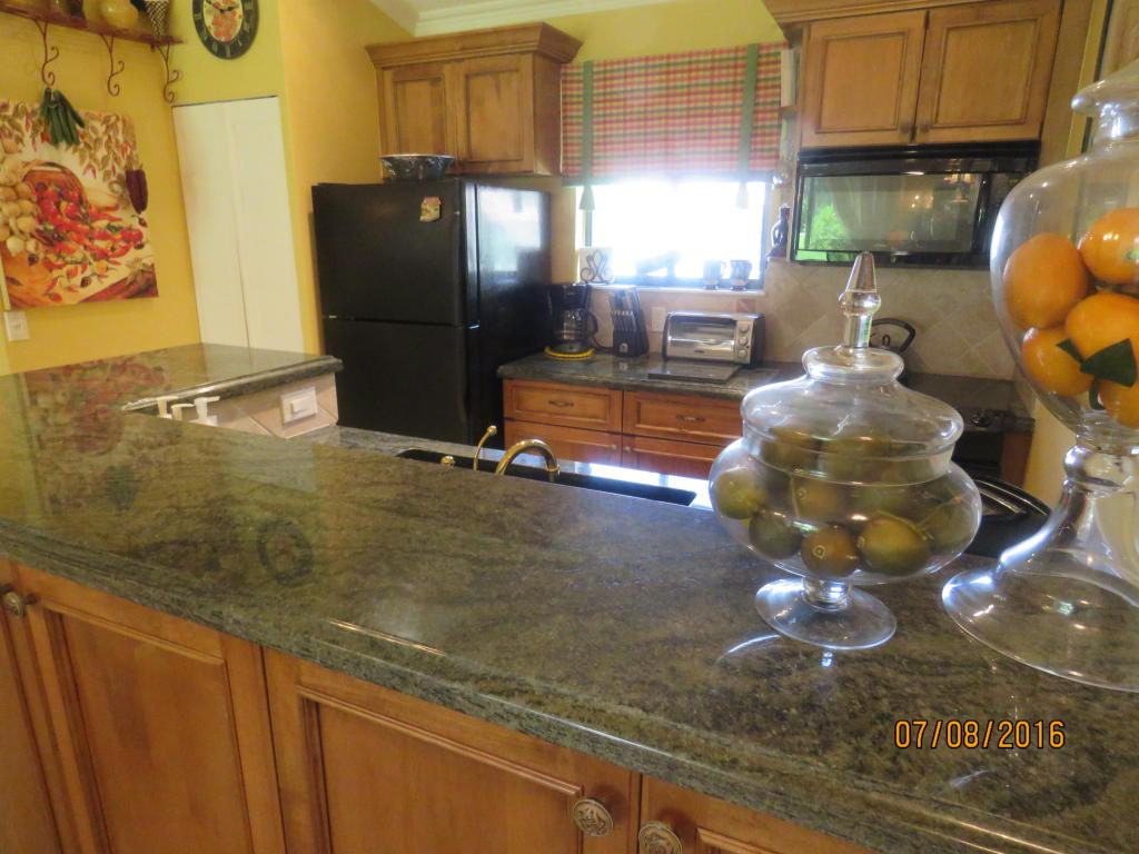 119 Club Drive, Palm Beach Gardens, FL 33418