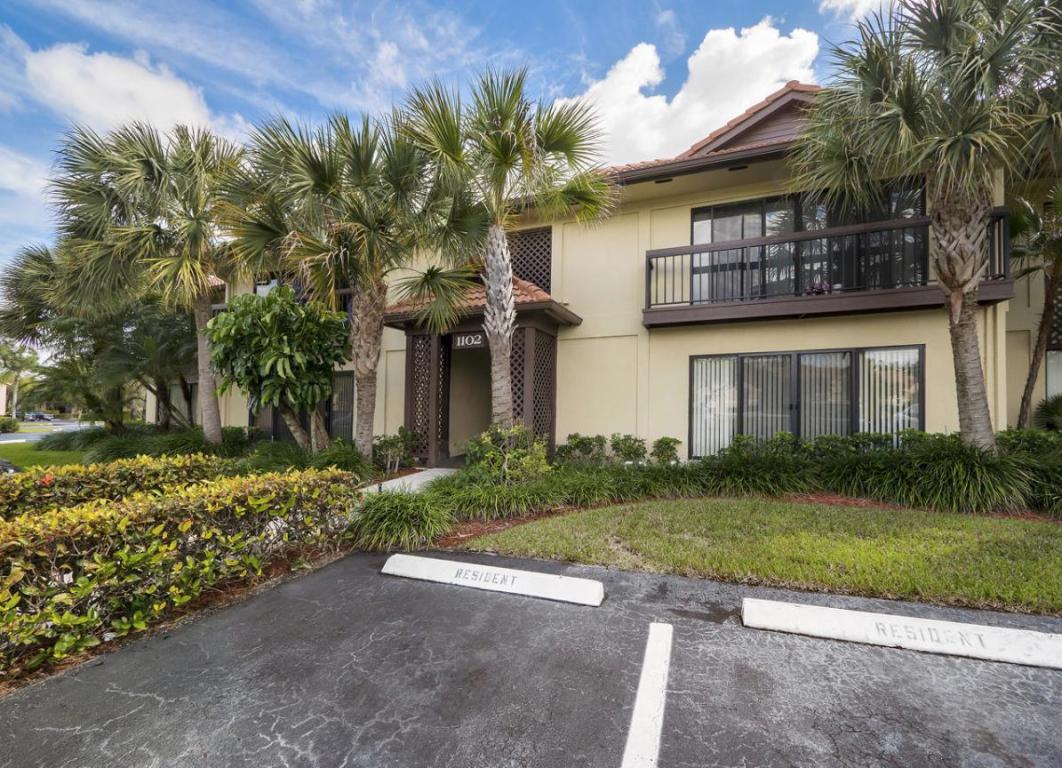 1102 Duncan Circle, Palm Beach Gardens, FL 33418