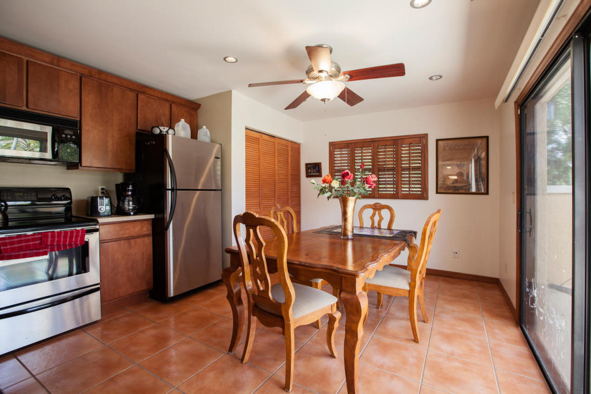 363 Prestwick Circle, Palm Beach Gardens, FL 33418