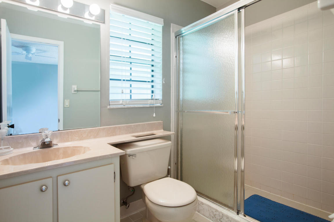 363 Prestwick Circle, Palm Beach Gardens, FL 33418
