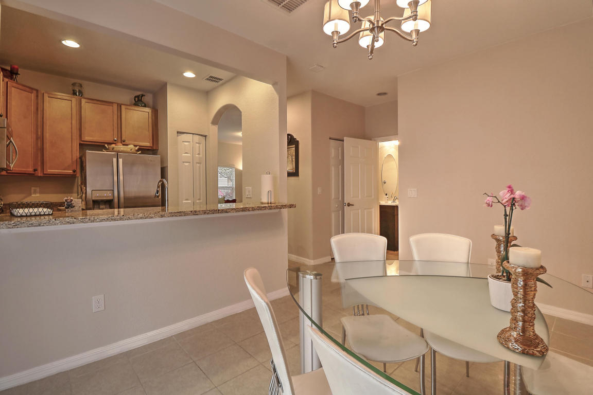 350 Lake Monterey Circle, Boynton Beach, FL 33426