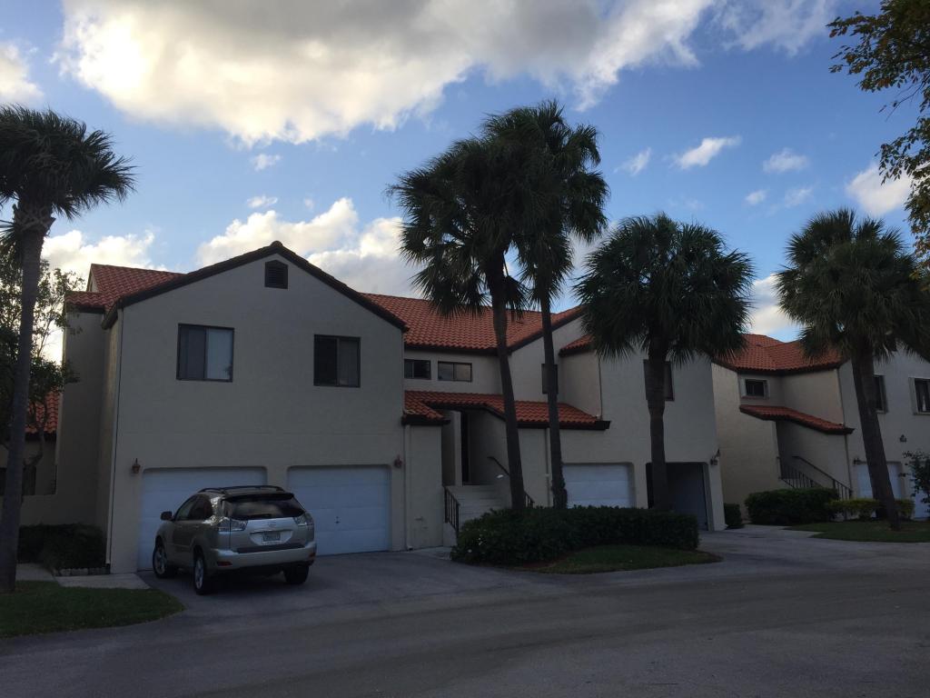 18 Via De Casas Sur, Boynton Beach, FL 33426