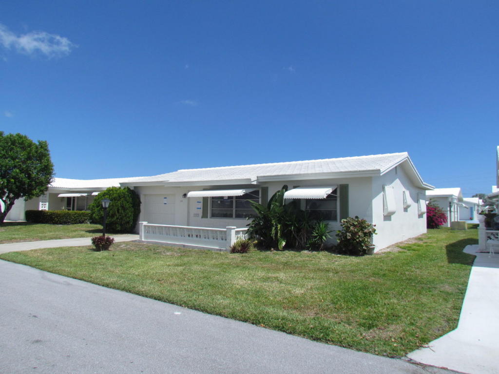 120 SW 10th Court, Boynton Beach, FL 33426