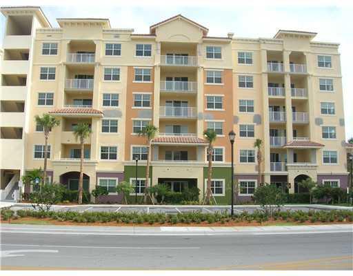 1605 Renaissance Commons Boulevard Unit 434, Boynton Beach, FL 33426