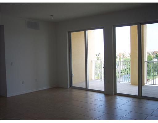 1605 Renaissance Commons Boulevard Unit 434, Boynton Beach, FL 33426