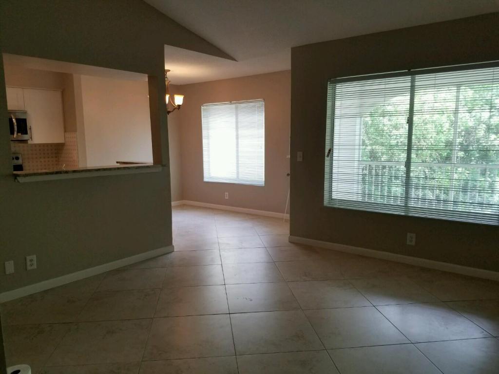 815 W Boynton Beach Boulevard, Boynton Beach, FL 33426