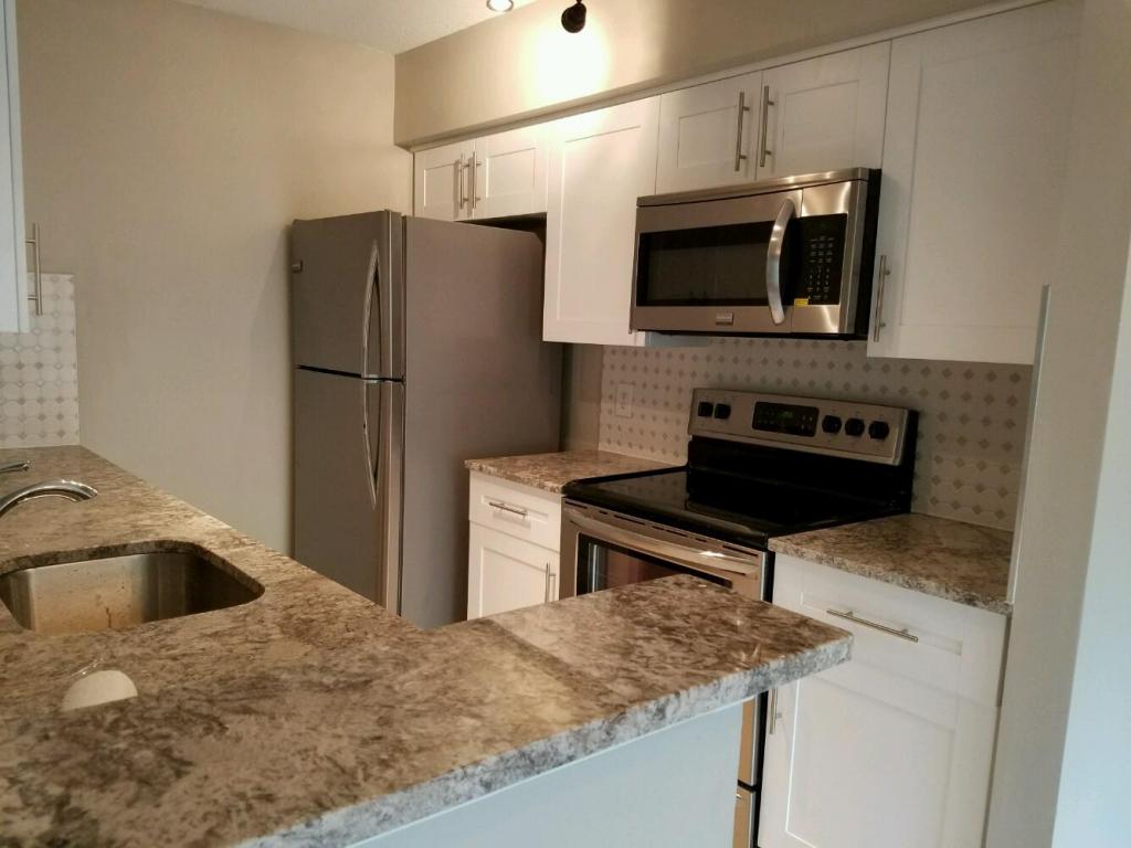 815 W Boynton Beach Boulevard, Boynton Beach, FL 33426