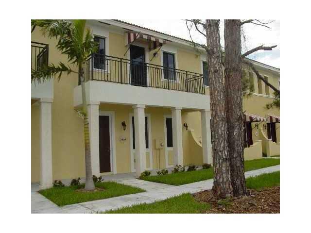 2404 Venetian Way, Boynton Beach, FL 33426