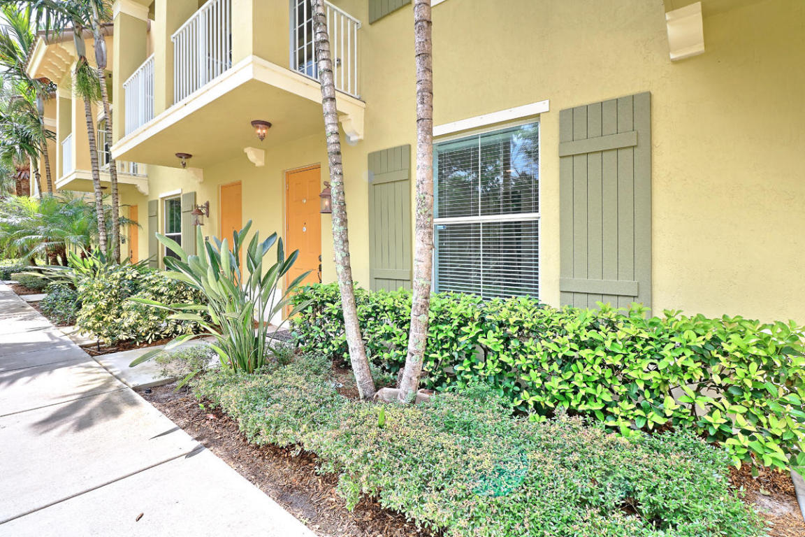 1269 Via Panzani, Boynton Beach, FL 33426