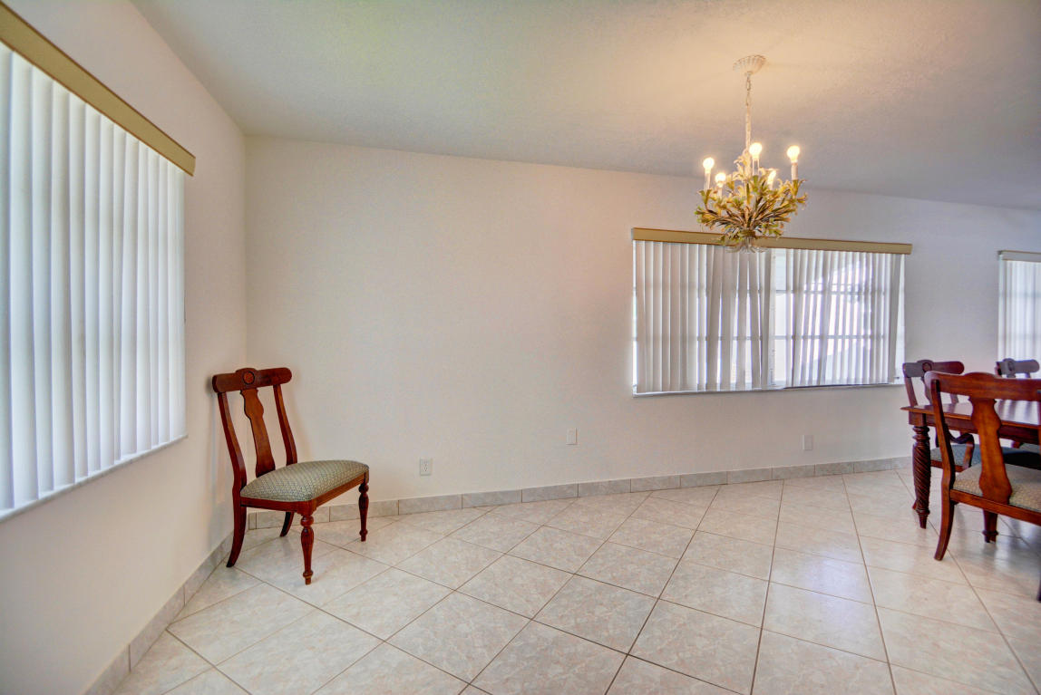 1201 SW 22nd Avenue, Boynton Beach, FL 33426