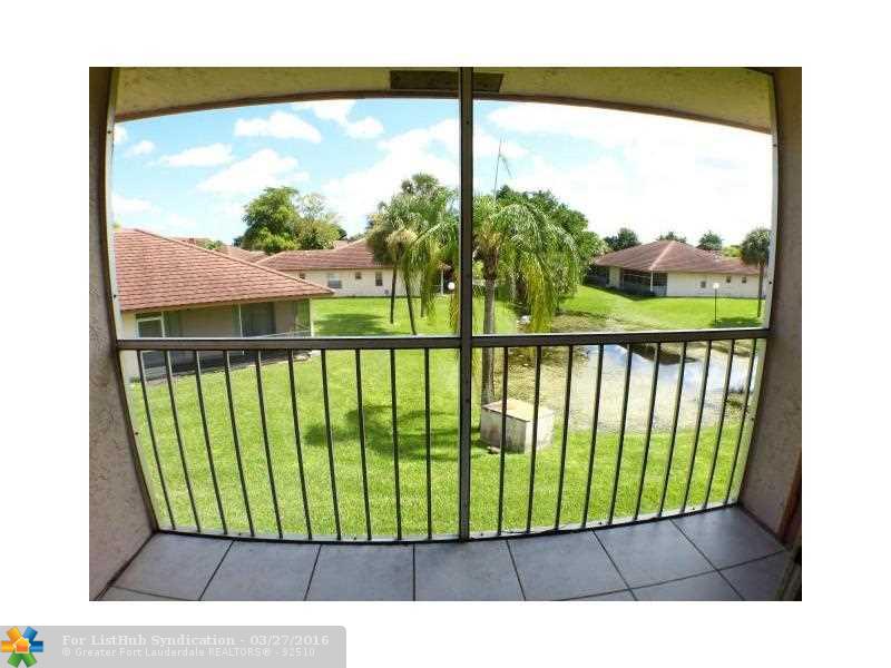 9911 Three Lakes Cir 9911, Boca Raton, FL 33428