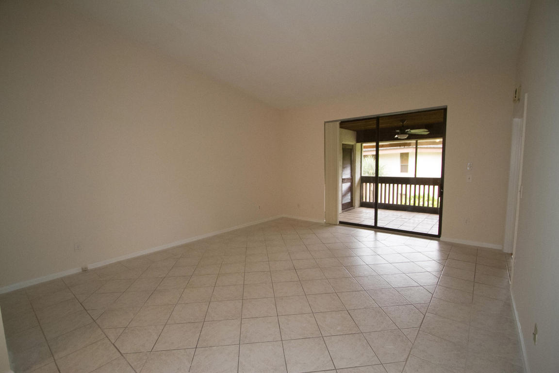 9334 Sable Ridge Circle, Boca Raton, FL 33428