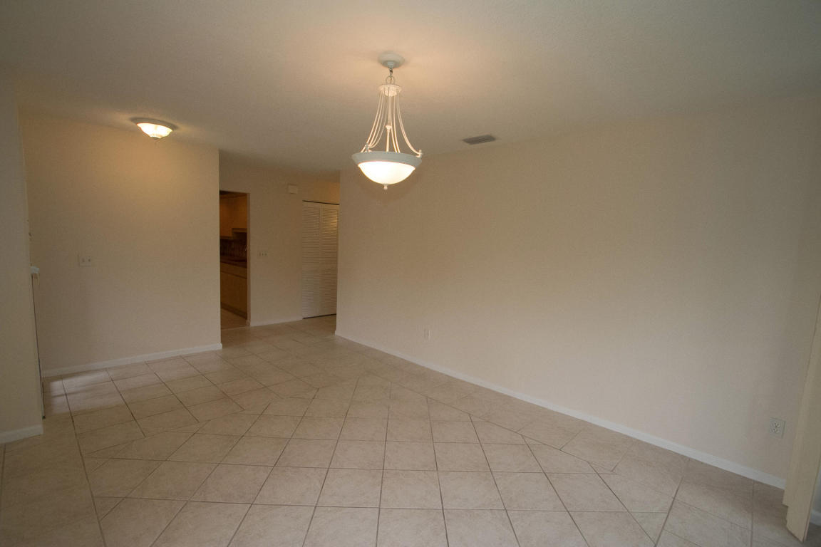 9334 Sable Ridge Circle, Boca Raton, FL 33428