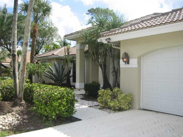 11428 Boca Woods Lane, Boca Raton, FL 33428