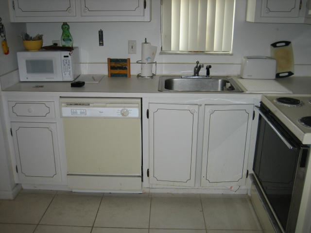9355 SW 8th Street Unit 402, Boca Raton, FL 33428