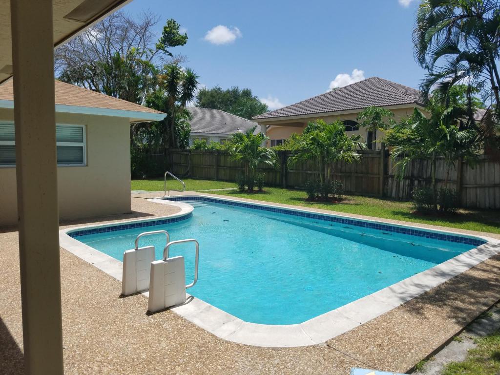 10398 Dorchester Drive, Boca Raton, FL 33428