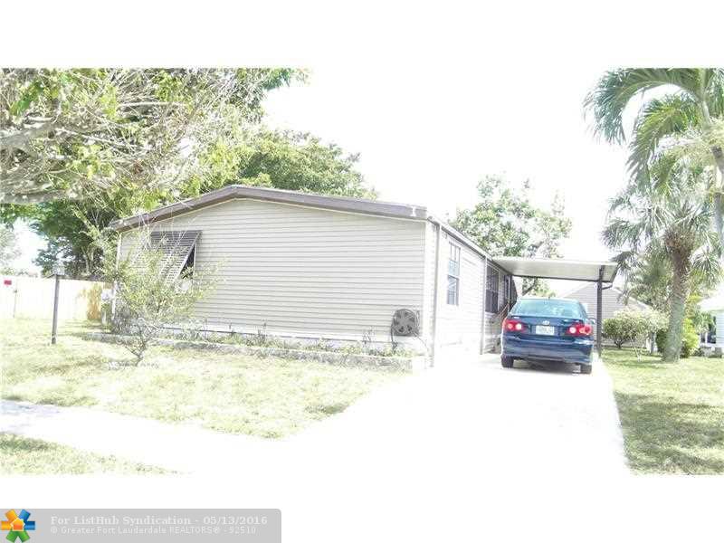 10392 S 228th Ln, Boca Raton, FL 33428
