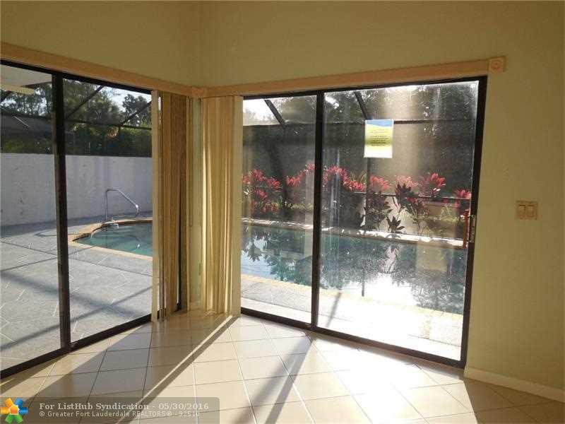 21374 Bridge View Dr, Boca Raton, FL 33428