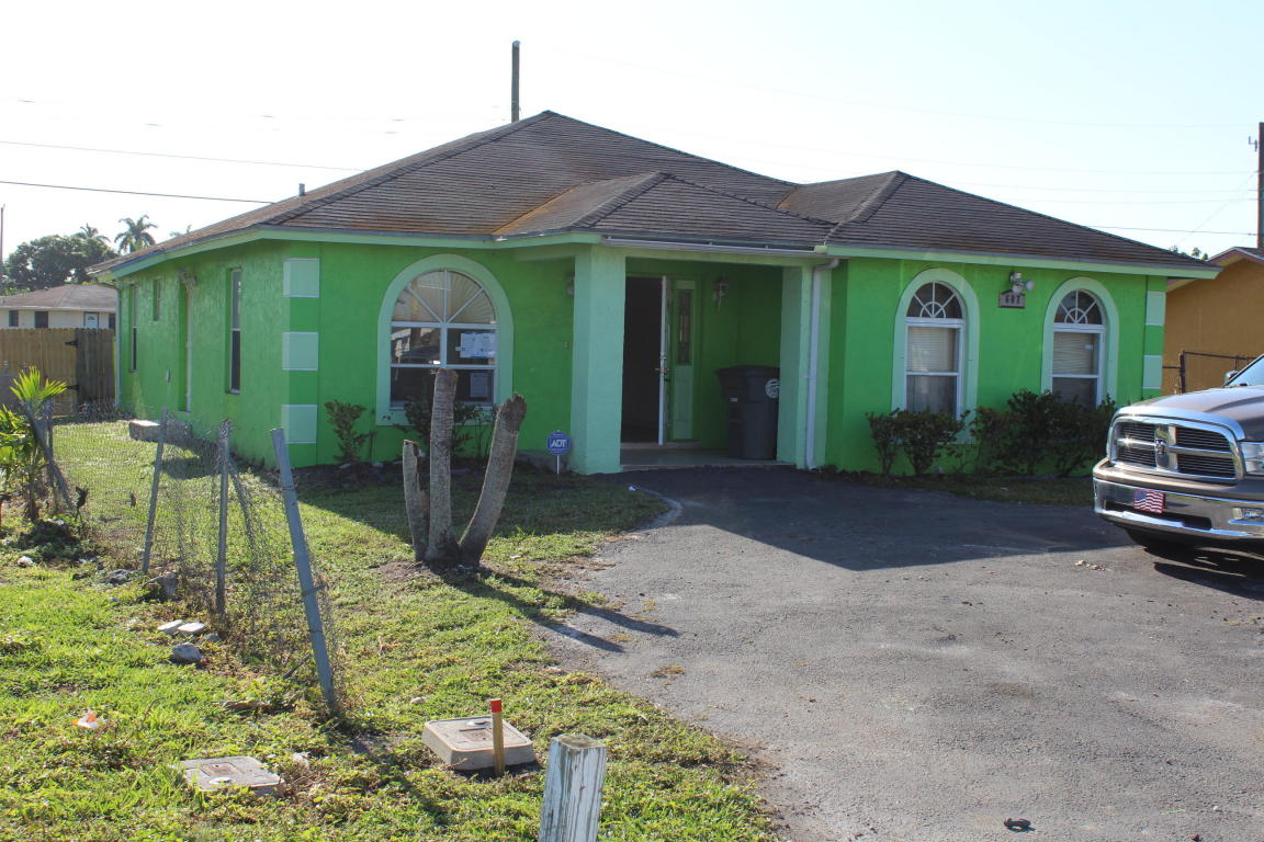 607 SW 3rd Street, Belle Glade, FL 33430