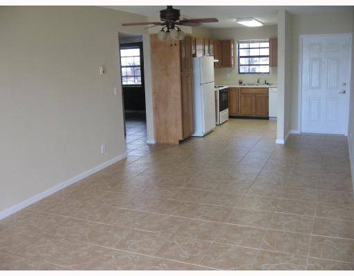 3160 Leewood Terr, Boca Raton, FL 33431