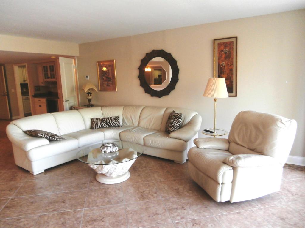 4201 N Ocean Boulevard, Boca Raton, FL 33431