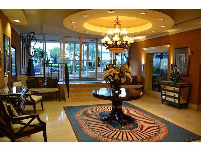 1000 Spanish River Road, Boca Raton, FL 33432