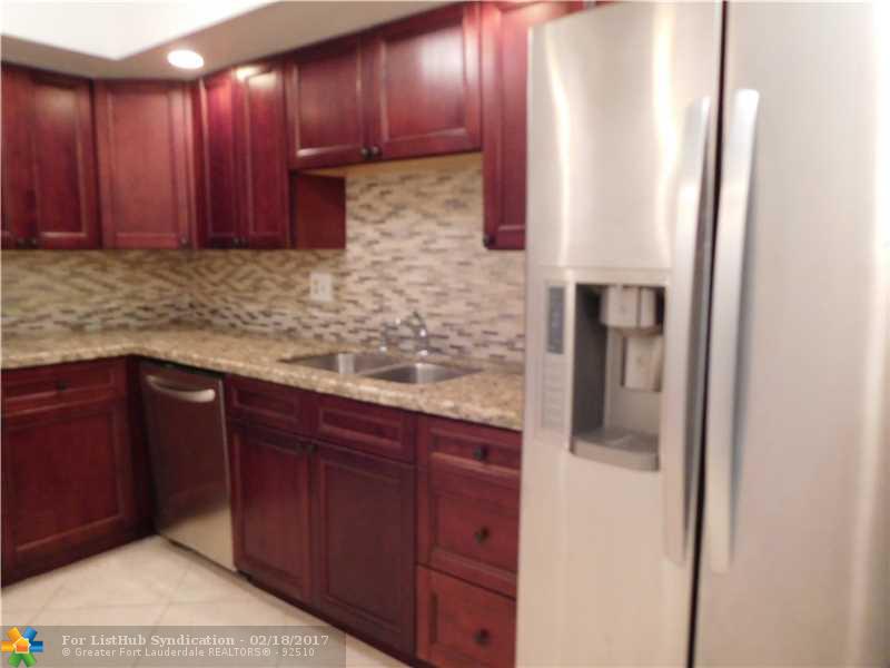 2851 S Ocean Blvd 1-V, Boca Raton, FL 33432
