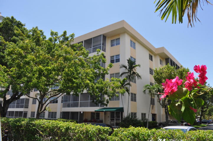 50 SW 3rd Avenue, Boca Raton, FL 33432