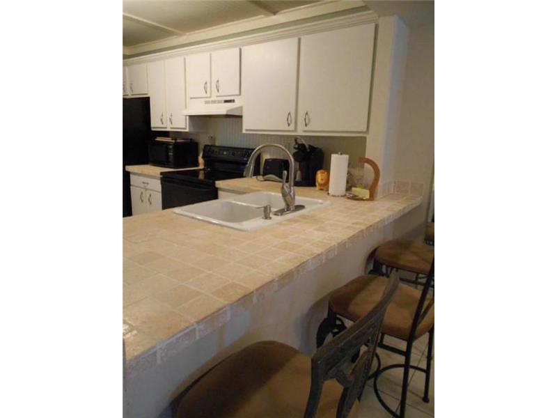 2Royal Palm Way, Boca Raton, FL 33432