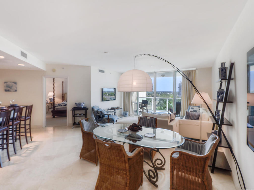 550 SE Mizner Boulevard, Boca Raton, FL 33432