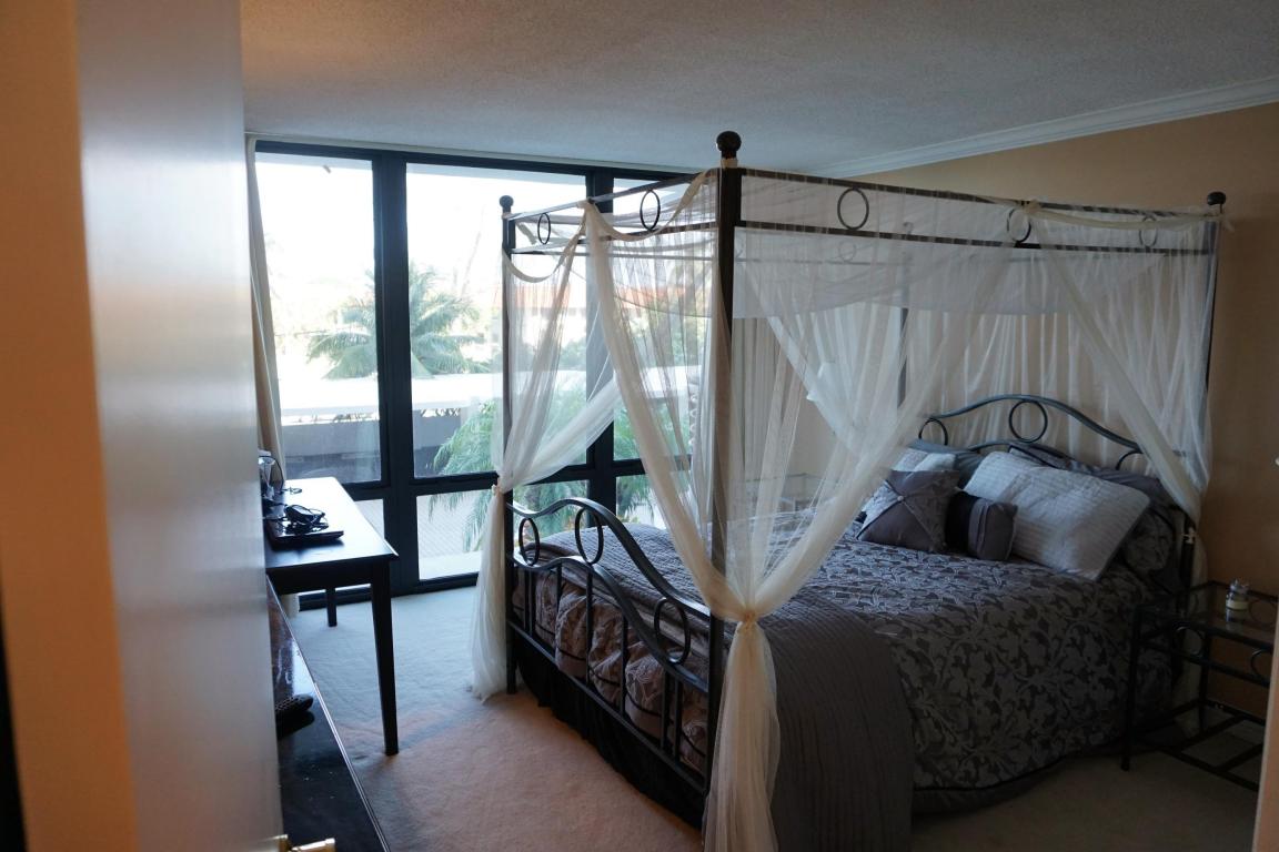 250 S Ocean Boulevard, Boca Raton, FL 33432
