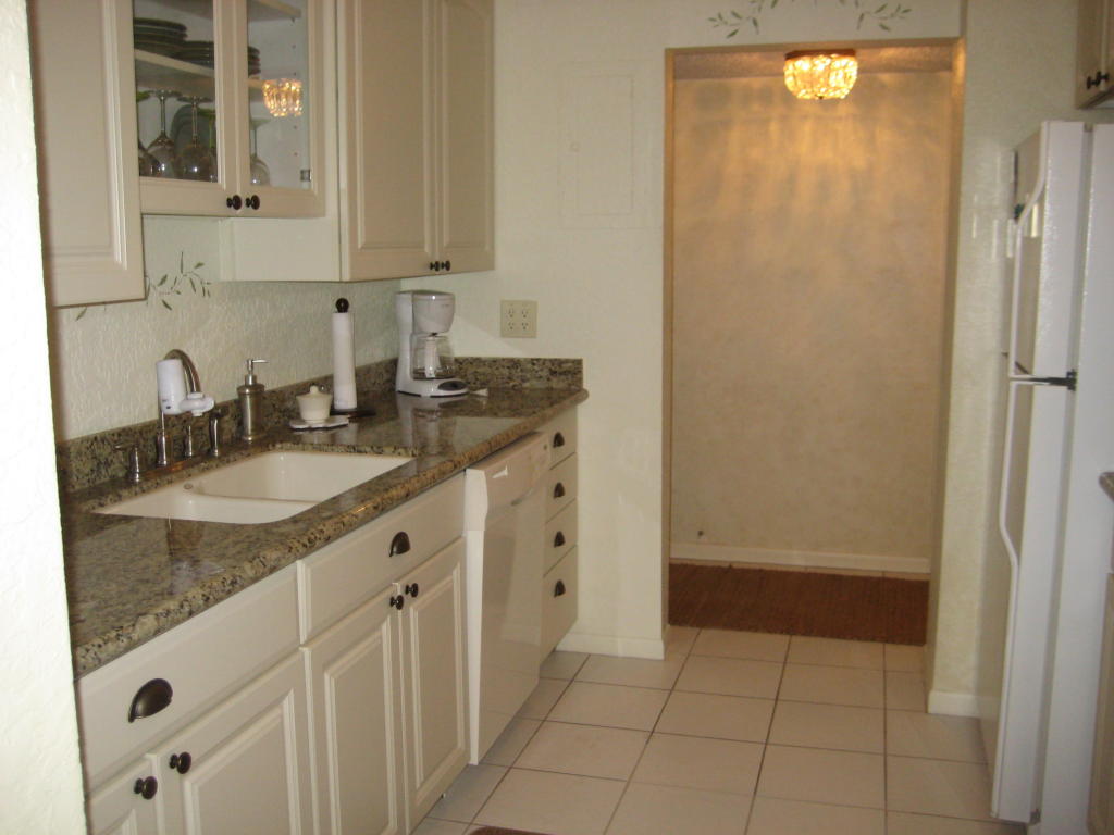 951 De Soto Road, Boca Raton, FL 33432