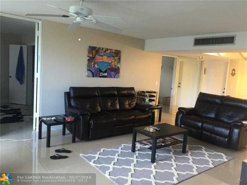 501 SW 11th Pl 304A, Boca Raton, FL 33432