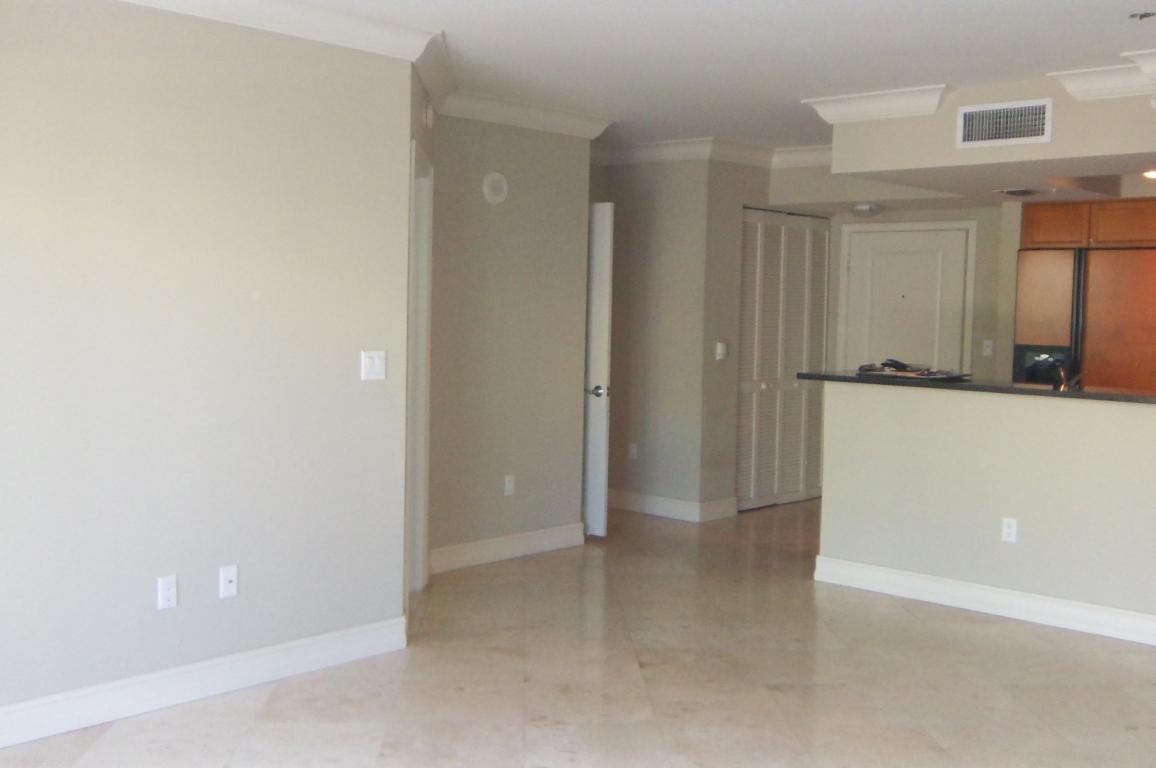 99 SE Mizner Boulevard, Boca Raton, FL 33432
