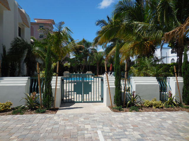 1000 E Camino Real, Boca Raton, FL 33432