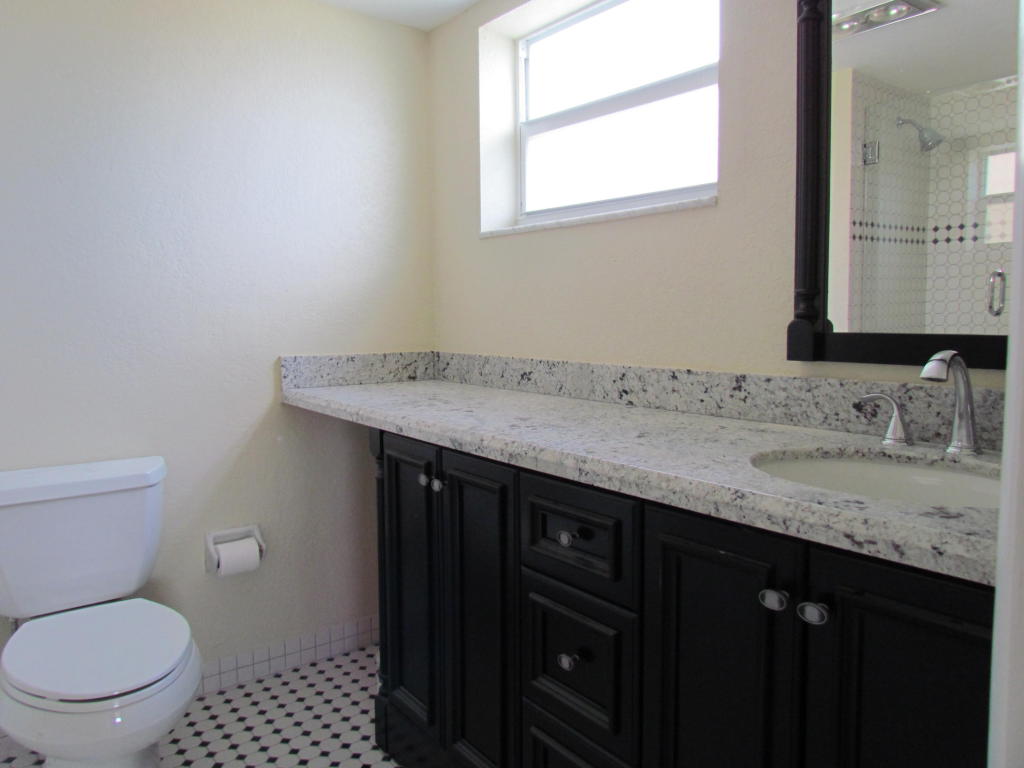 200 E Royal Palm Road, Boca Raton, FL 33432