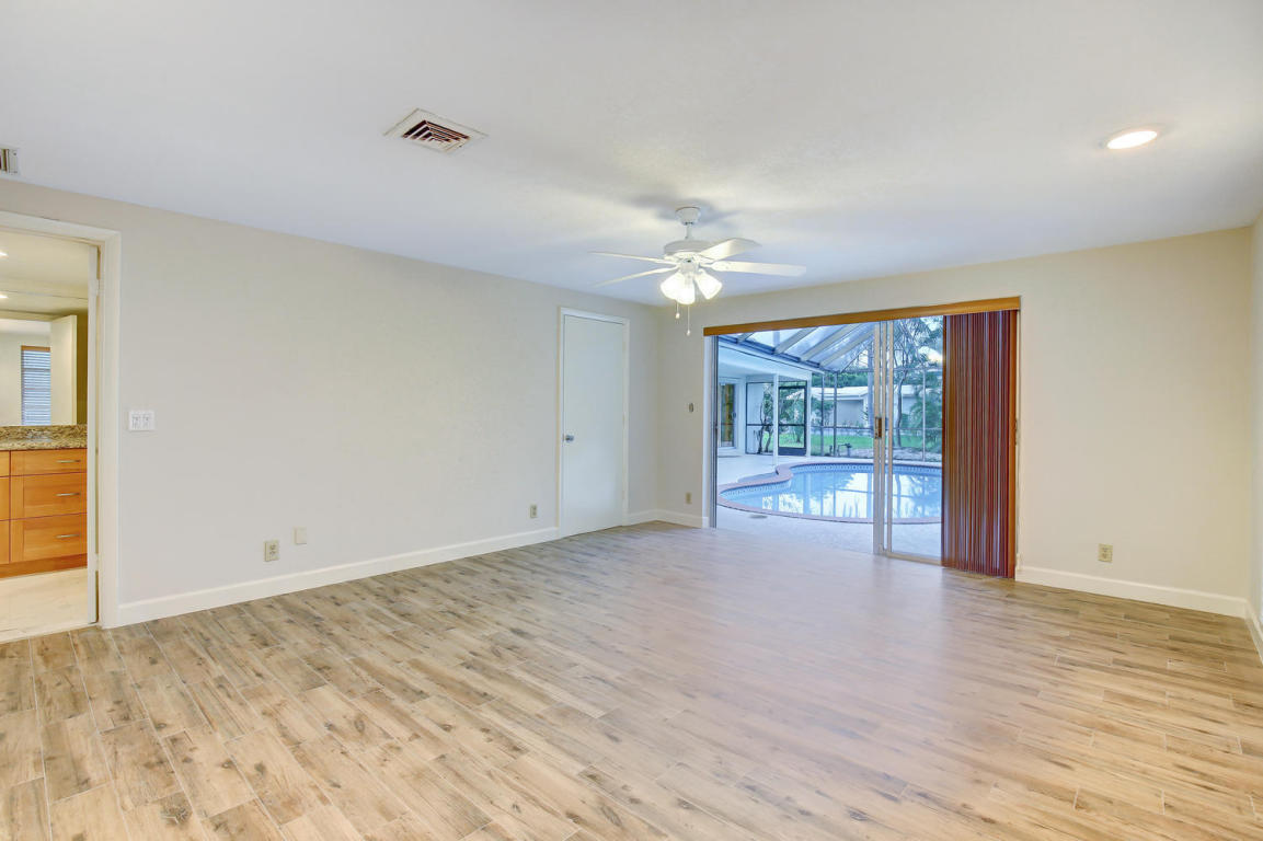 566 NE Spanish Trail, Boca Raton, FL 33432